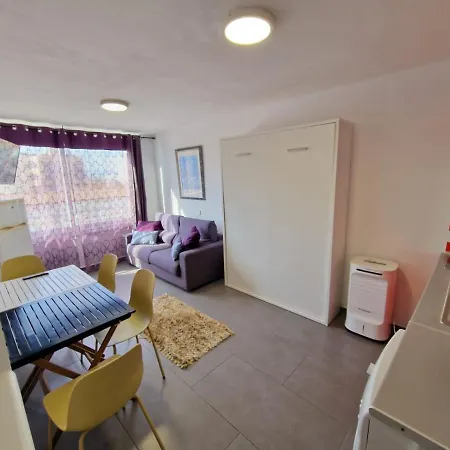 Apartment Estudio Violet