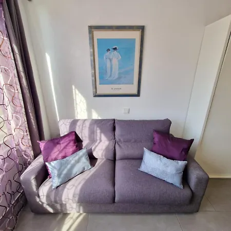 Estudio Violet * Empuriabrava